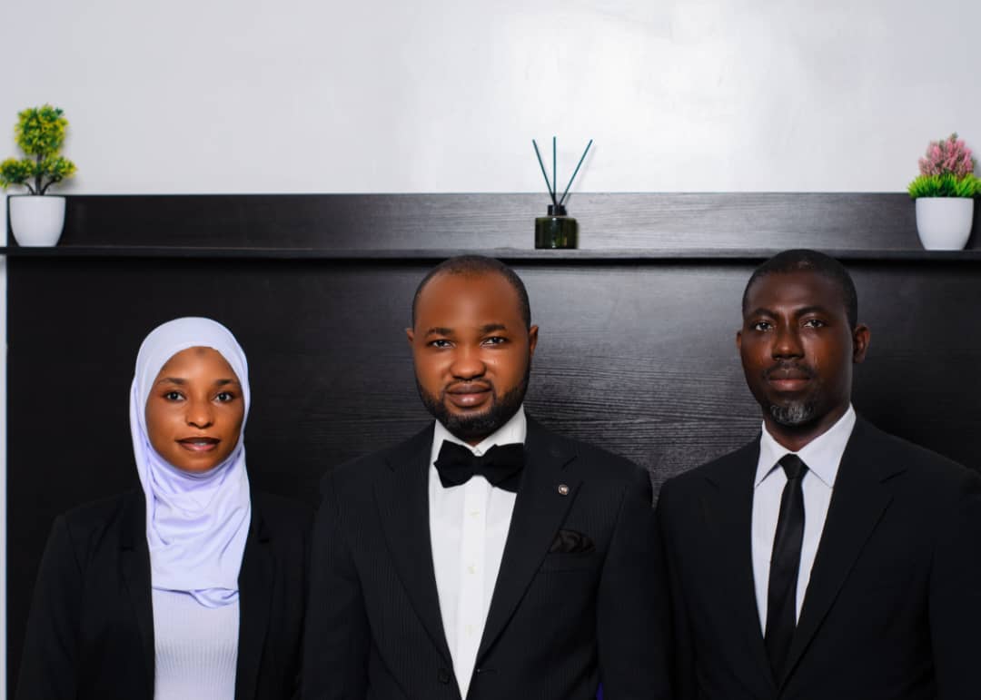 Dazlass team: Fatimah Mustapha, Dayo M. Zulqurnain and Abdulmalik Yusuf Bello
